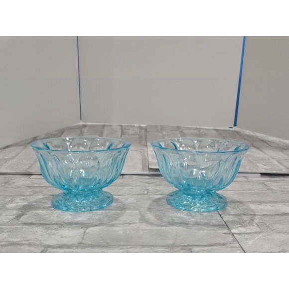 Vintage Lot of 2 Matching Aqua/Turquoise Blue Glass Thumbprint Pedestal Bowl Thu - Picture 1 of 10